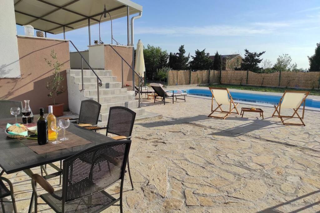 Kuca Za Odmor M&J Villa Benkovac Dış mekan fotoğraf