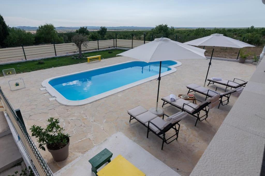 Kuca Za Odmor M&J Villa Benkovac Dış mekan fotoğraf