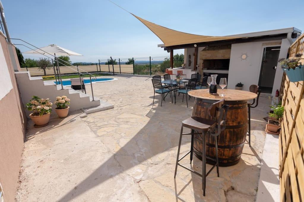 Kuca Za Odmor M&J Villa Benkovac Dış mekan fotoğraf