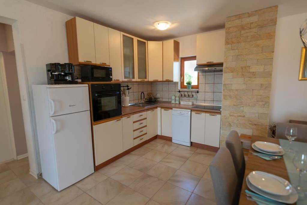 Kuca Za Odmor M&J Villa Benkovac Dış mekan fotoğraf